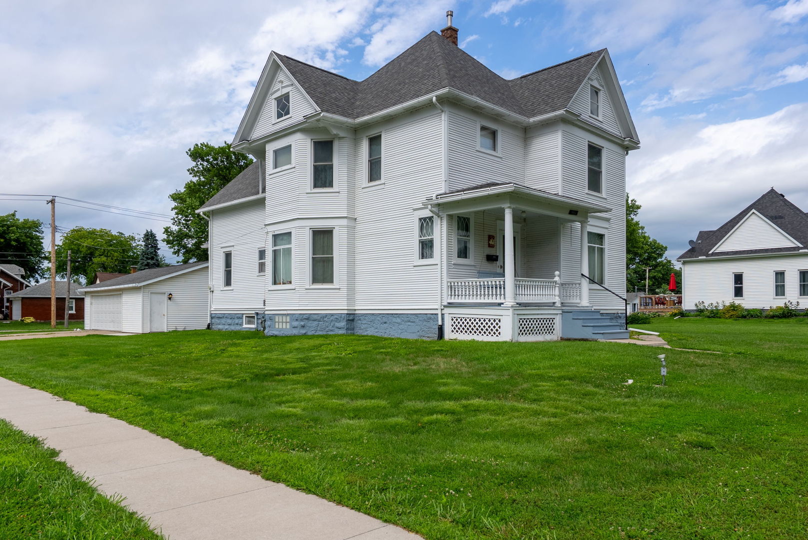 602 7th Street Property Photo 1