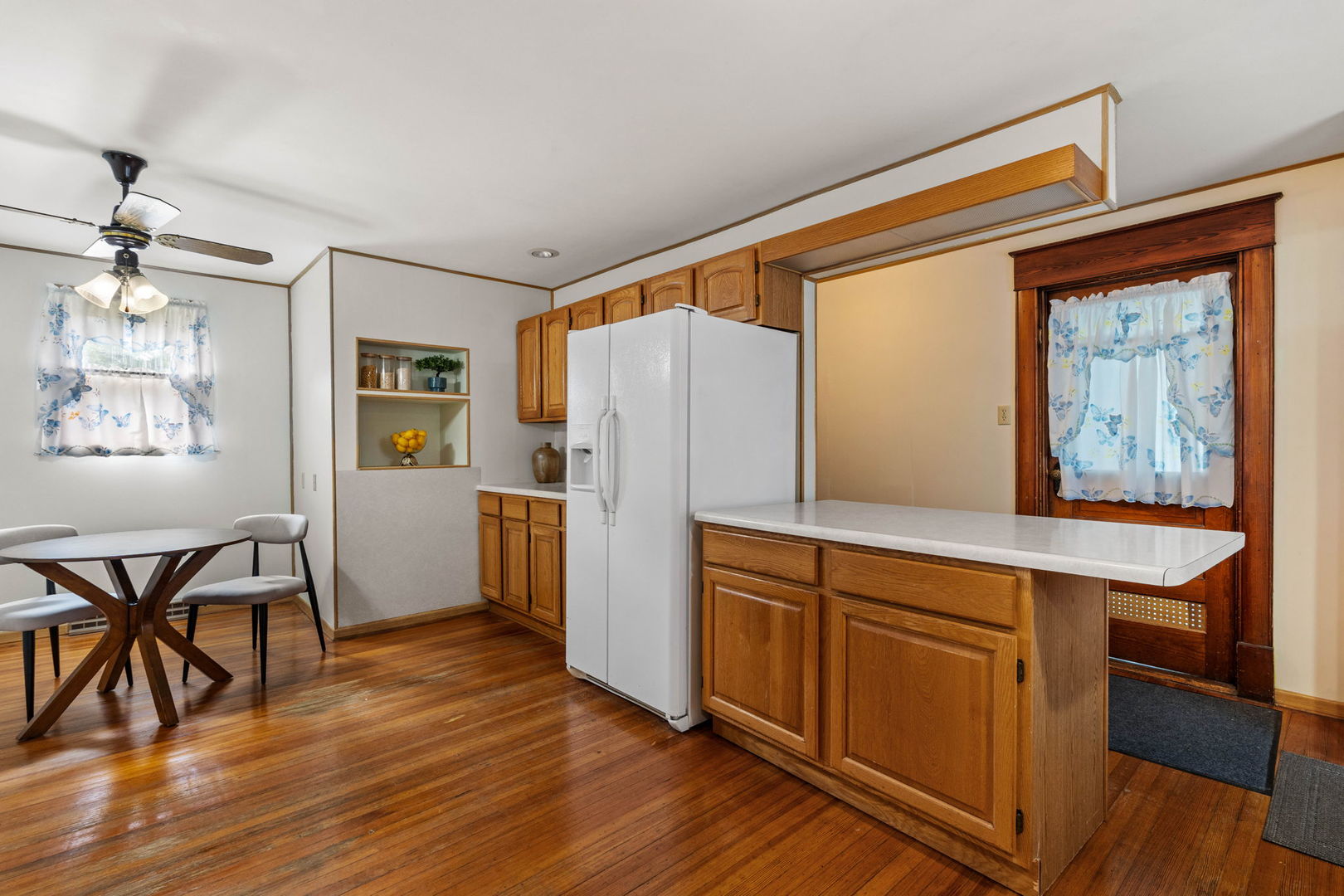 602 7th Street Property Photo 5