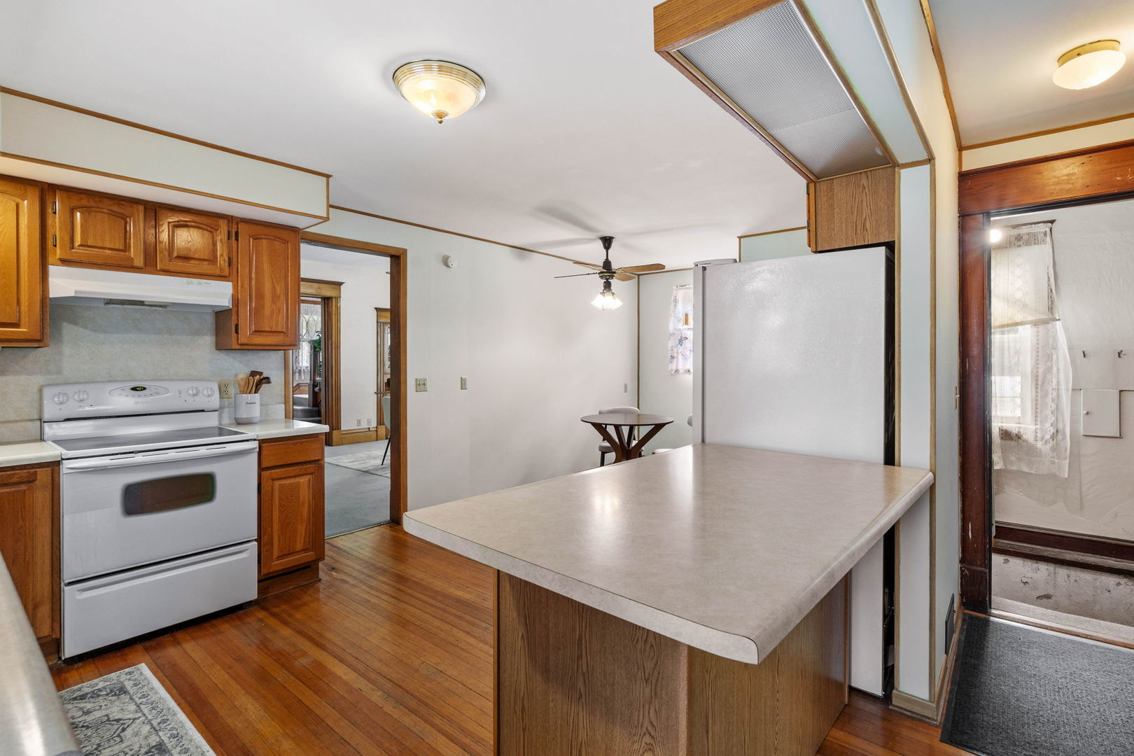 602 7th Street Property Photo 6