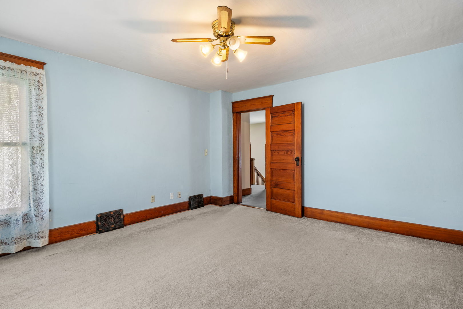 602 7th Street Property Photo 23
