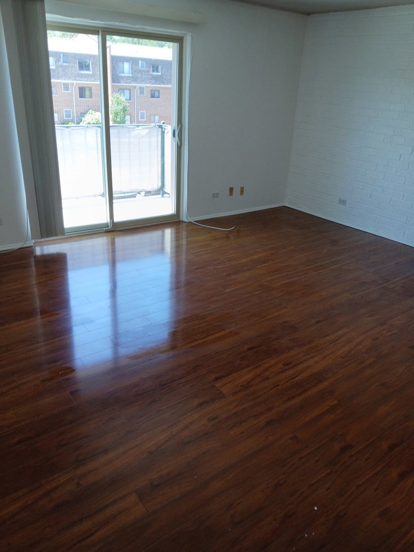 3223 W Parkway Drive 3a Property Photo 4