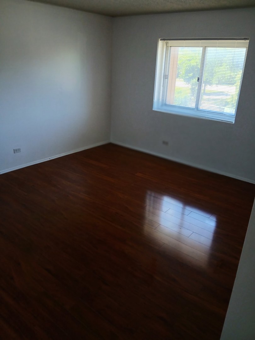 3223 W Parkway Drive 3a Property Photo 6