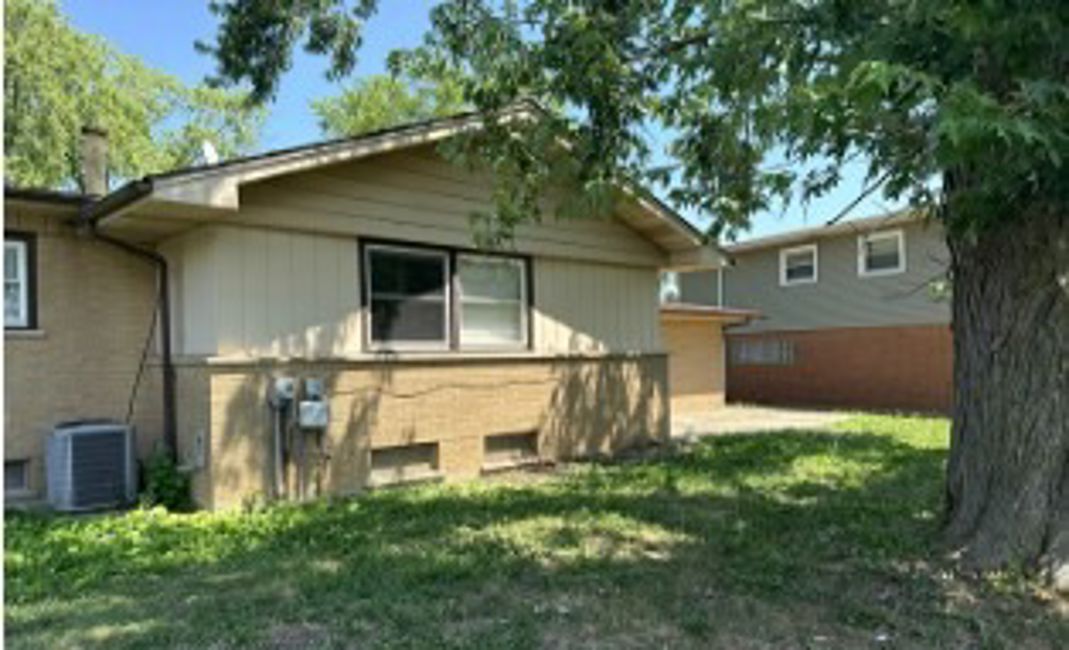 410 W Holly Court Property Photo 16
