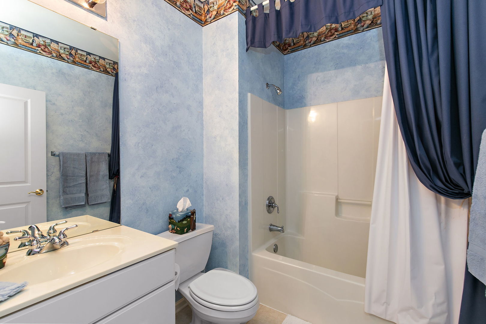 13048 Farm Hill Drive Property Photo 26