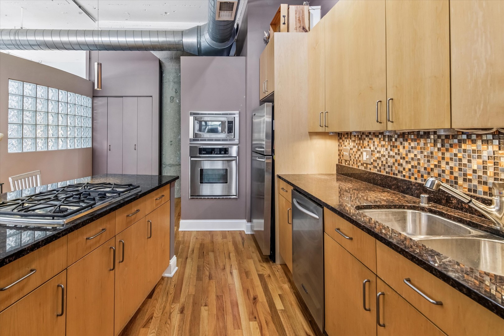 130 S Canal Street 215 Property Photo 9