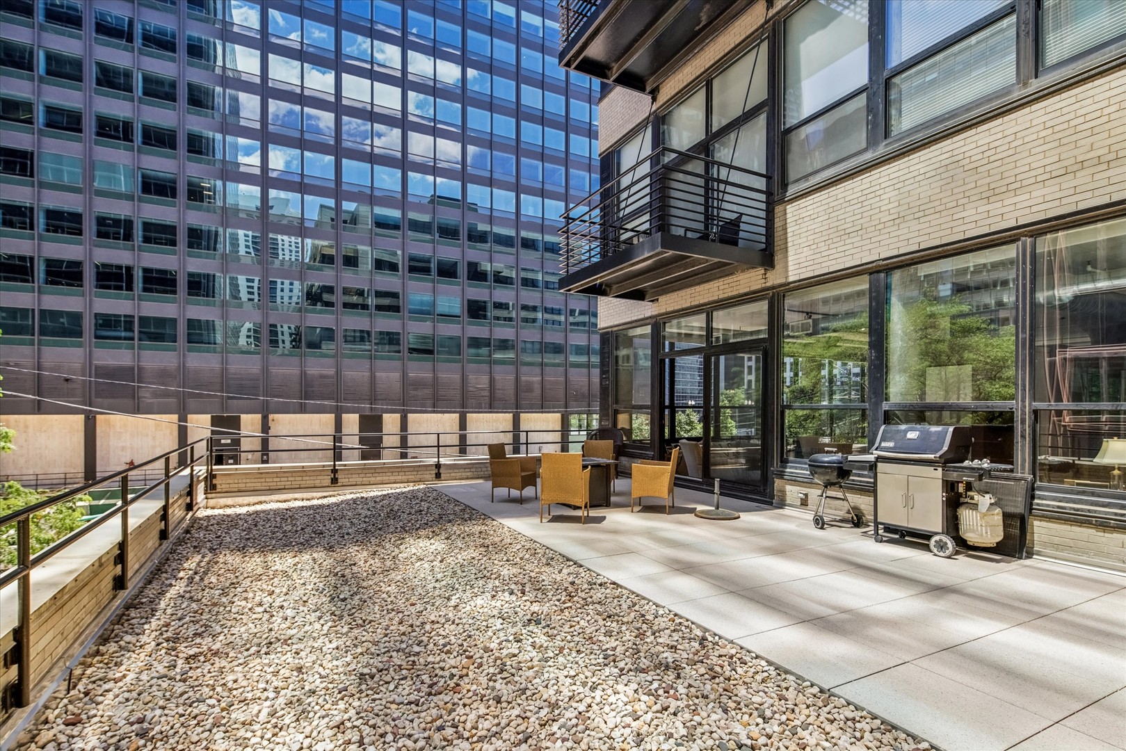 130 S Canal Street 215 Property Photo 19