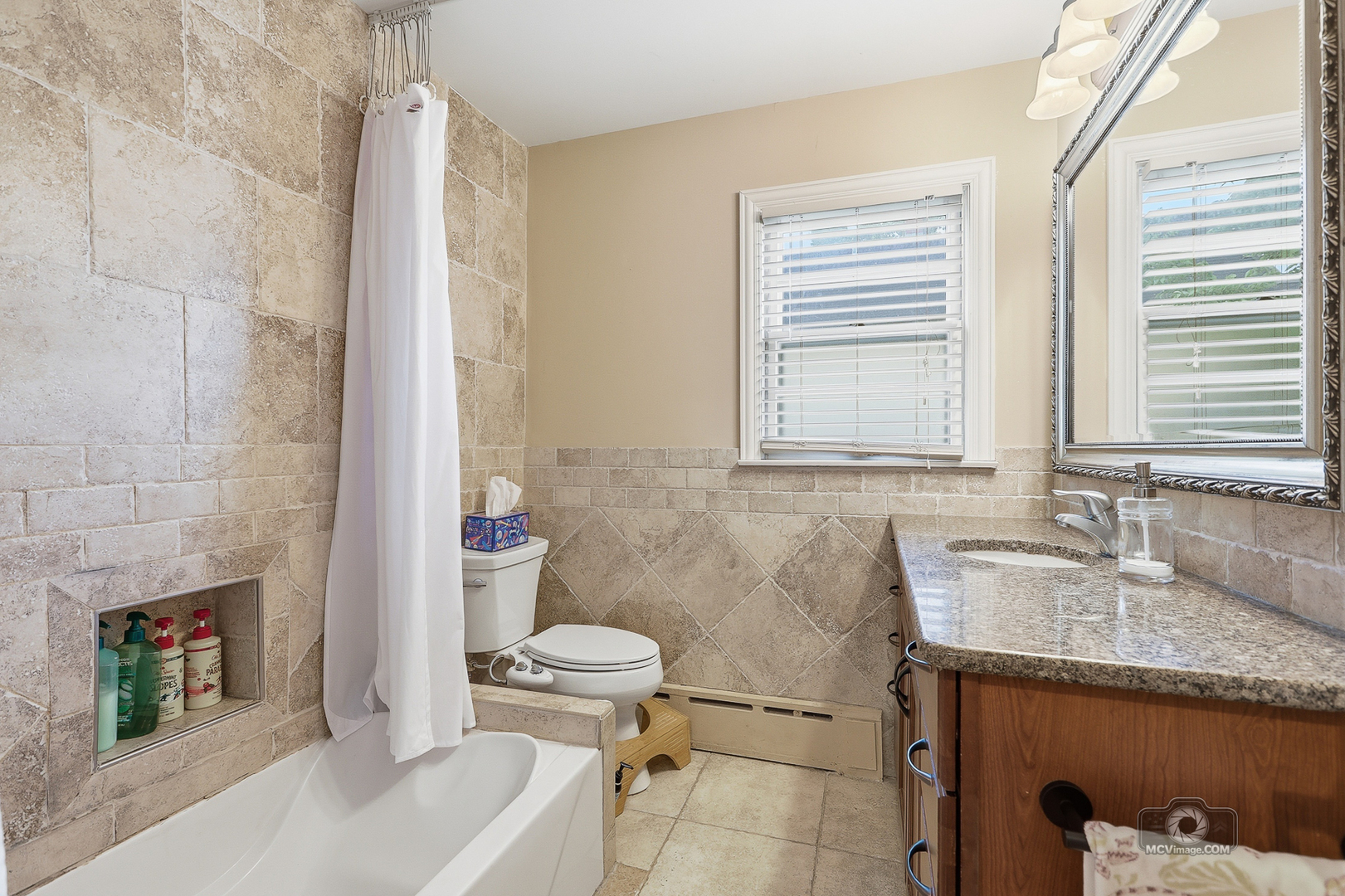 6456 W 175th Street Property Photo 15