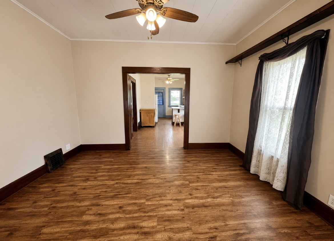 3218 Locust Street Property Photo 7