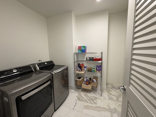 363 E Wacker Drive 6901 Property Photo 9
