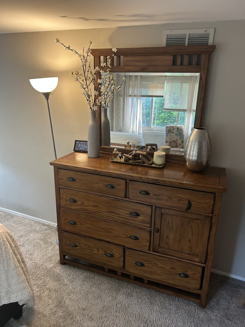 111 Greentree Court Property Photo 8