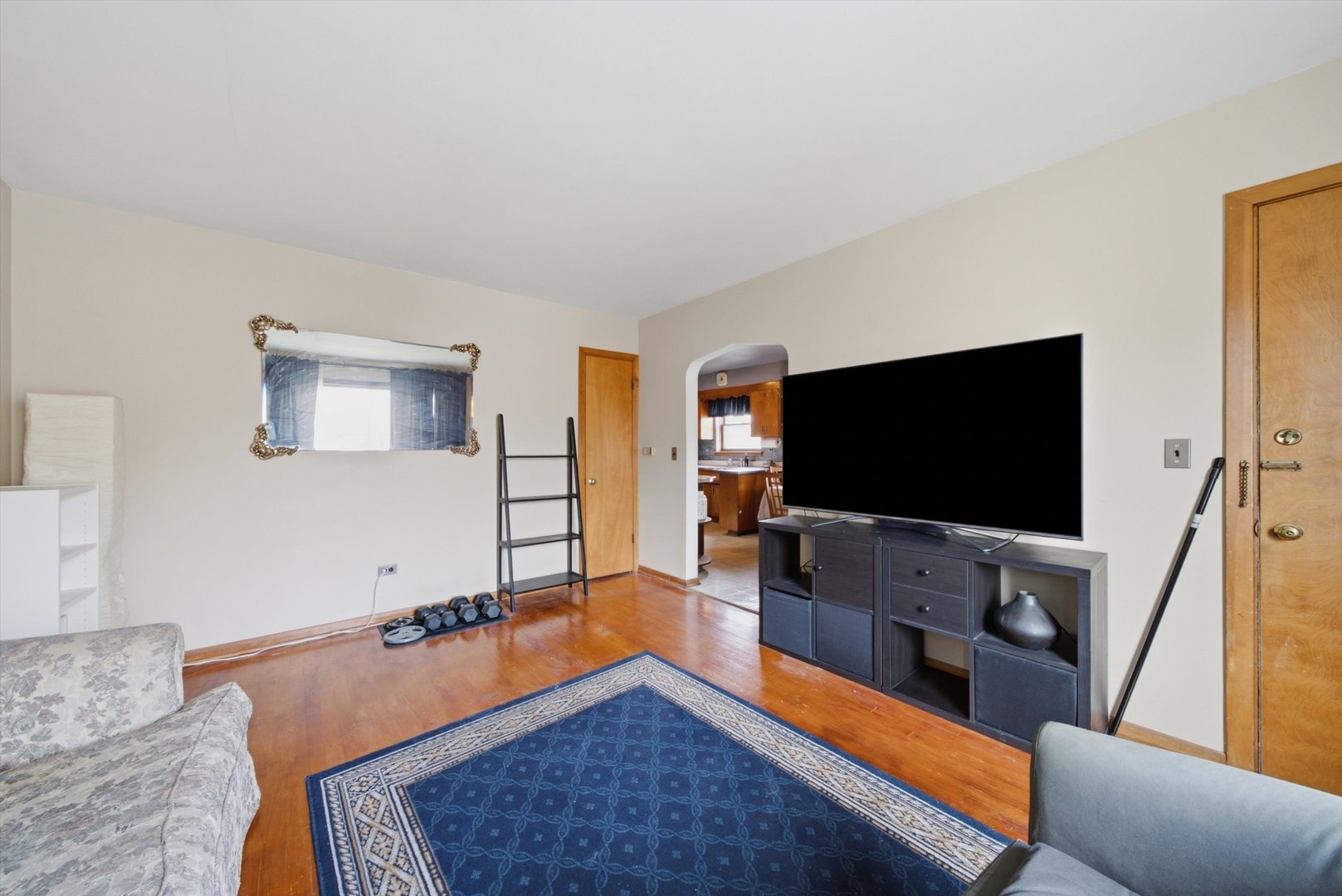6525 W Belmont Avenue Property Photo 10