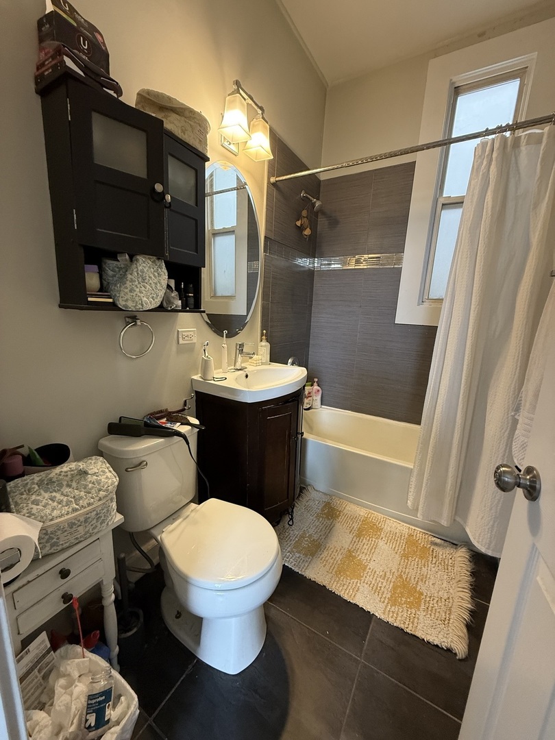 1653 N Halsted Street 3r Property Photo 11