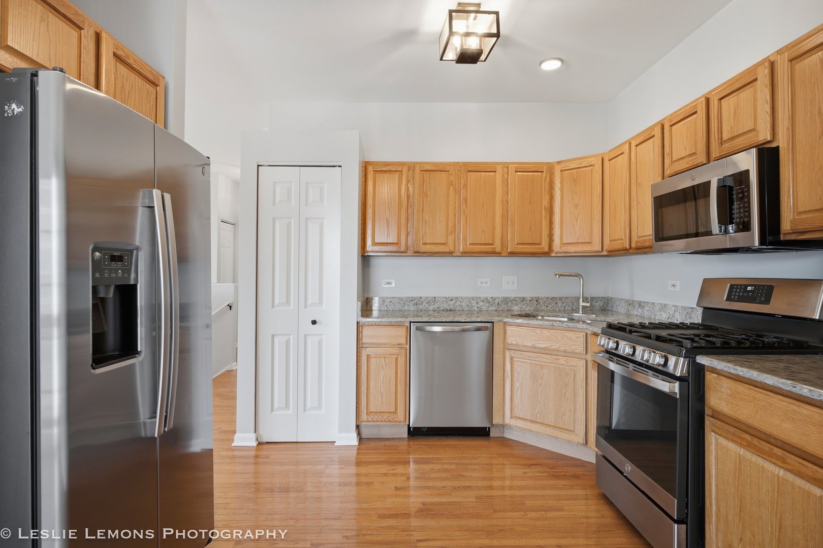 12682597 Property Photo 6
