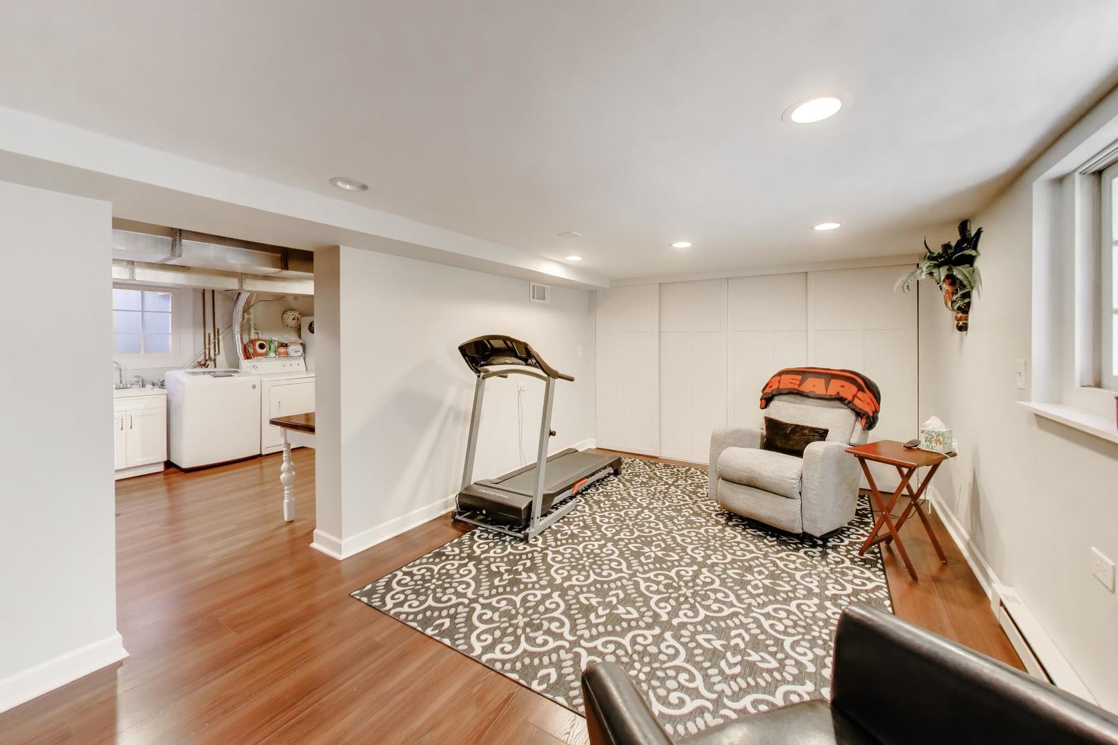 623 S Arlington Heights Road Property Photo 26