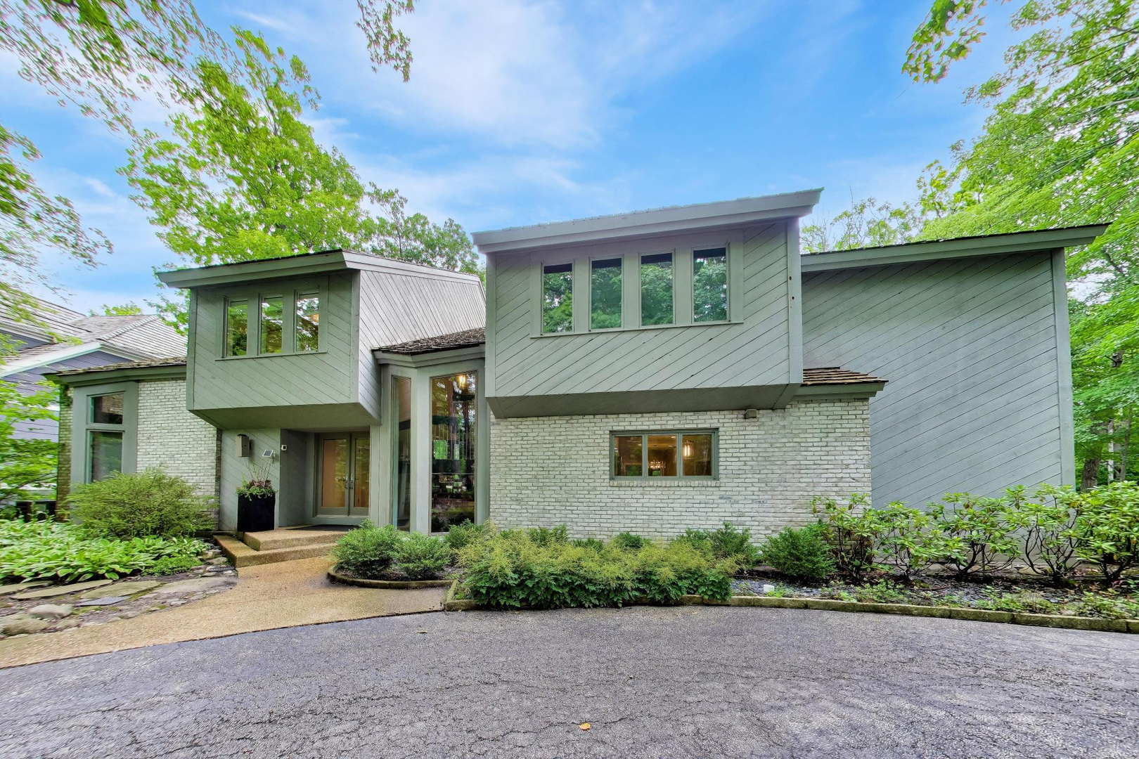 395 Cedar Avenue Property Photo