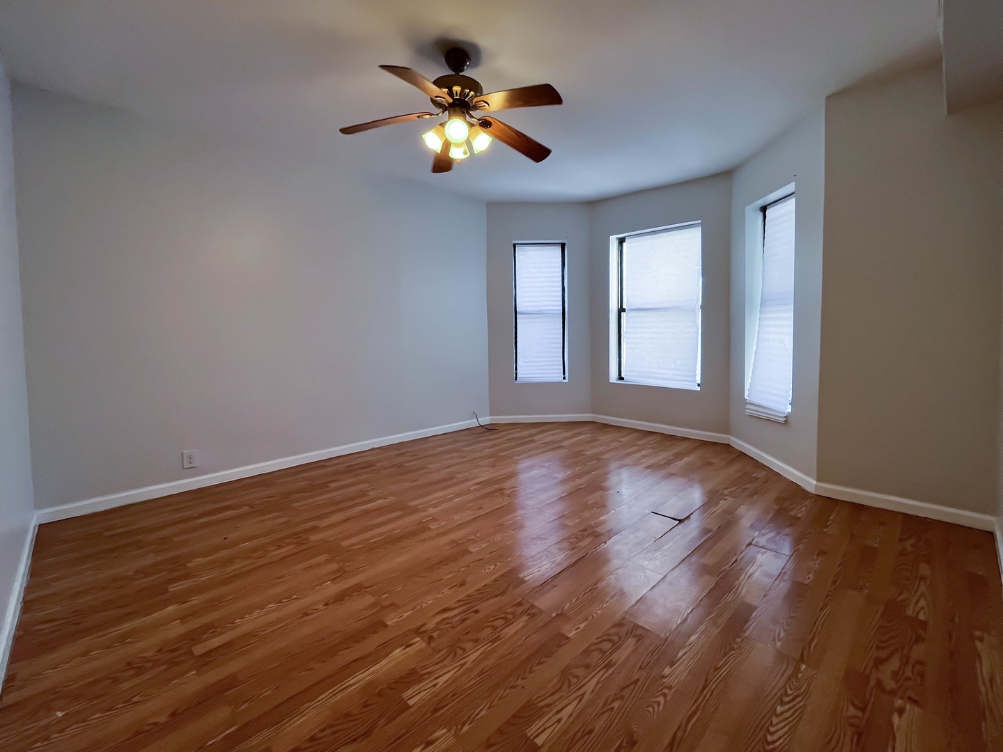 7721 S Peoria Street Property Photo 6