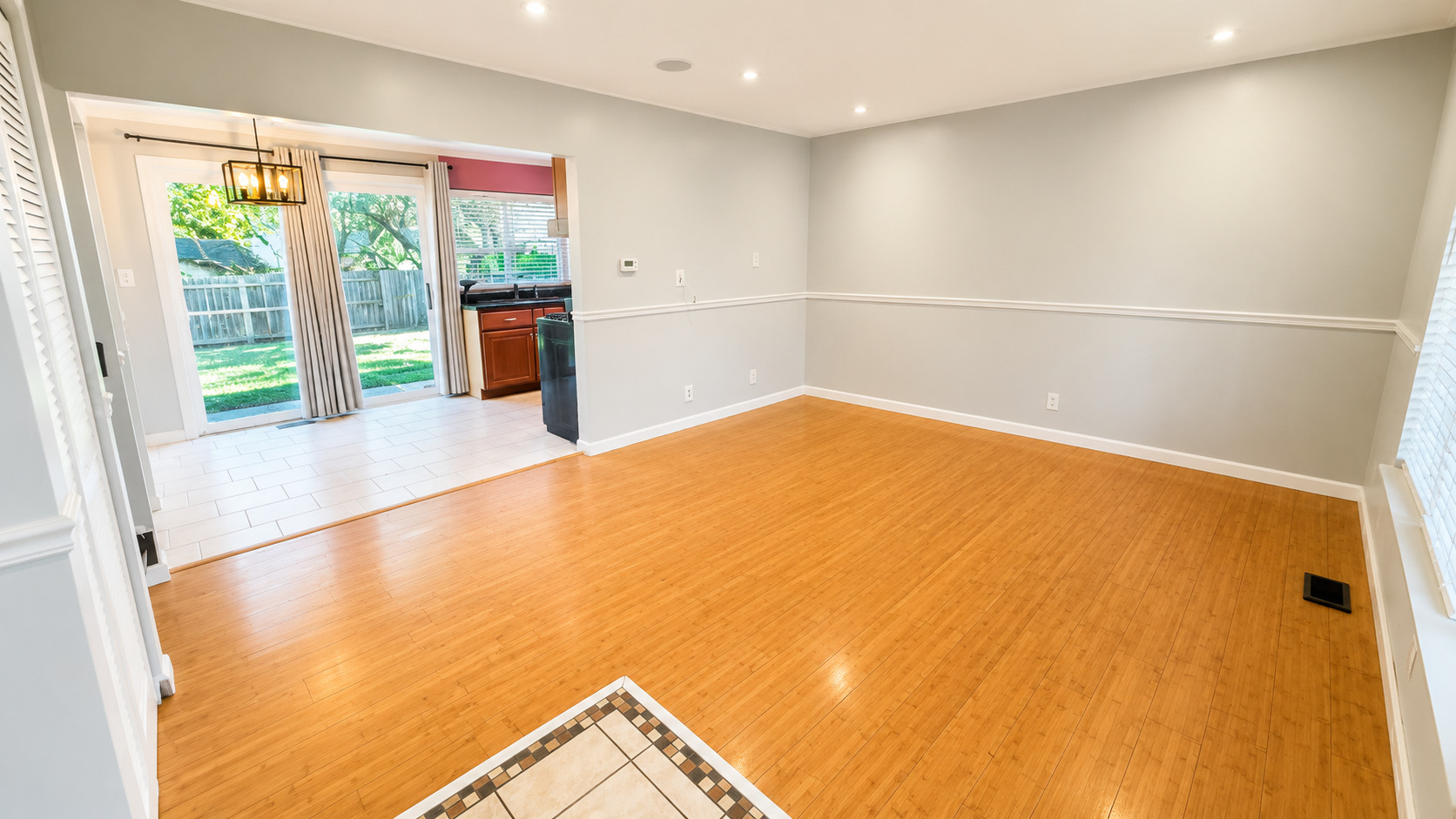117 Galewood Drive Property Photo 3