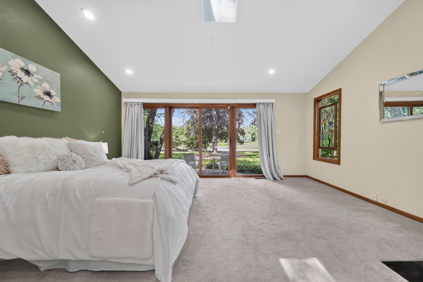 16 Falkirk Road Property Photo 16