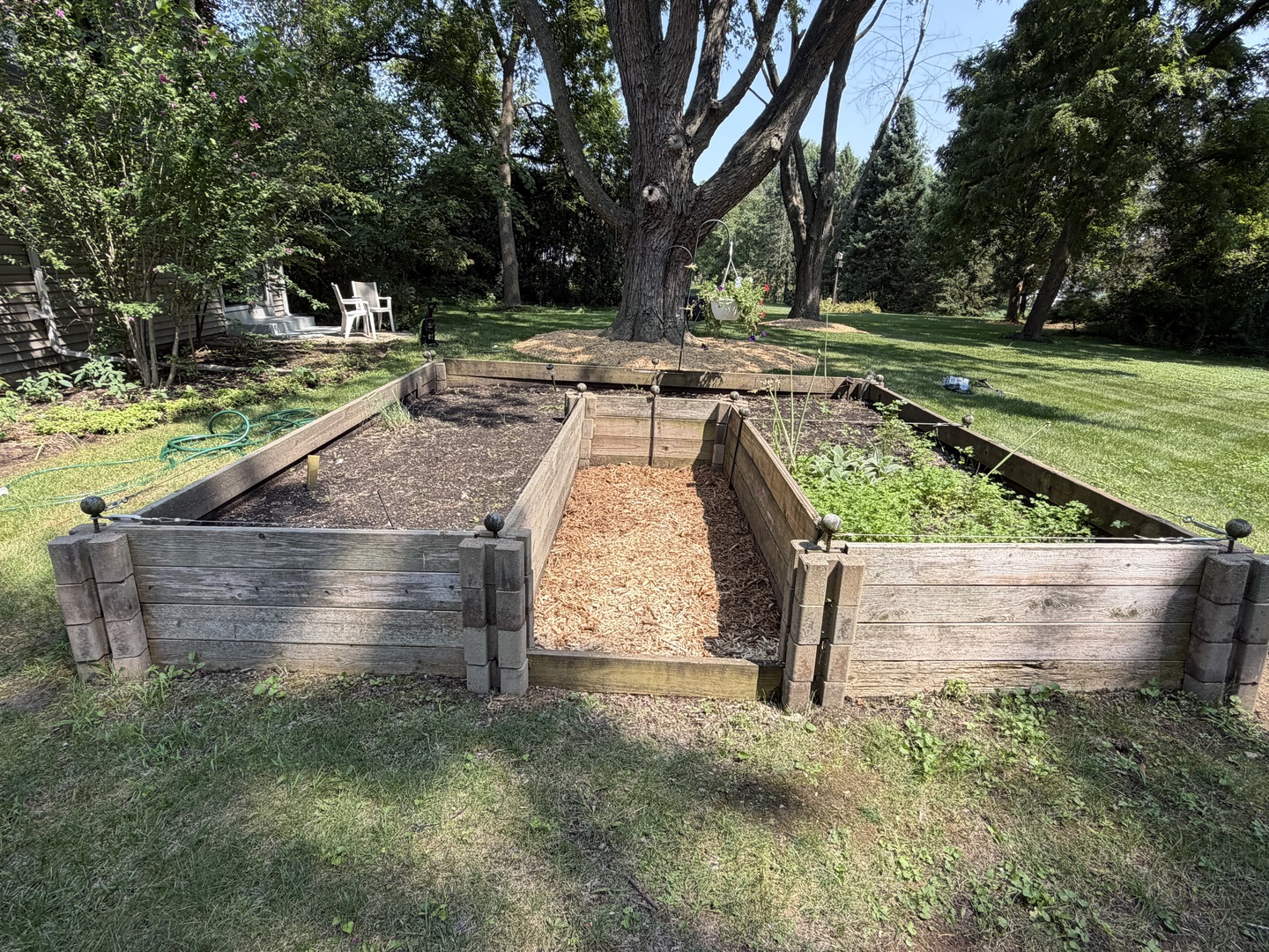 16 Falkirk Road Property Photo 44