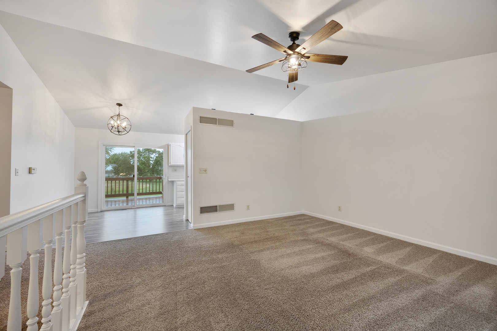 3765 N Il State Route 71 Property Photo 4