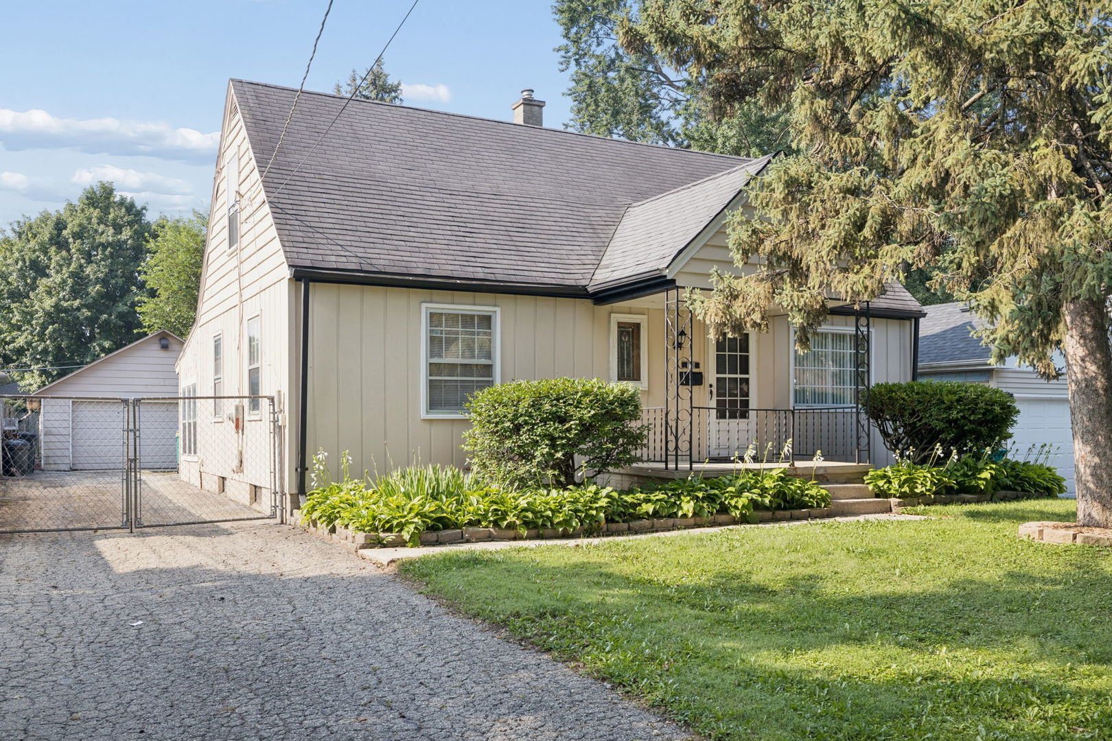 1106 Roosevelt Avenue Property Photo 1