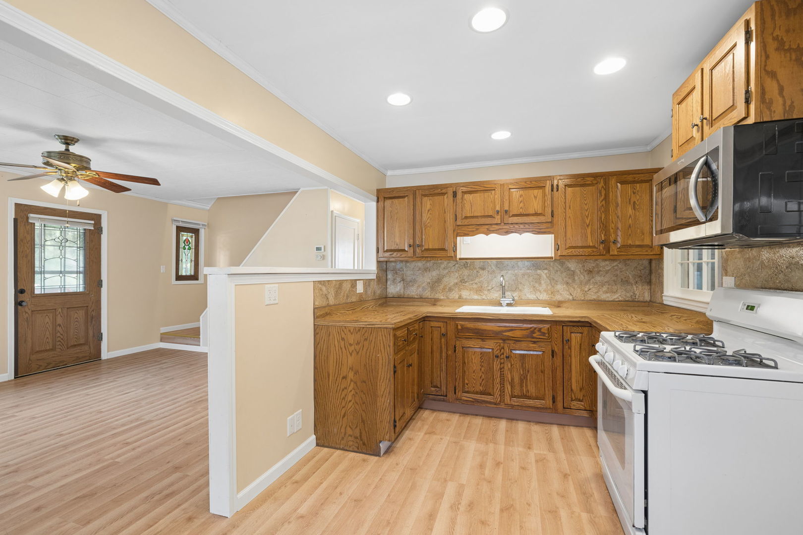 1106 Roosevelt Avenue Property Photo 5
