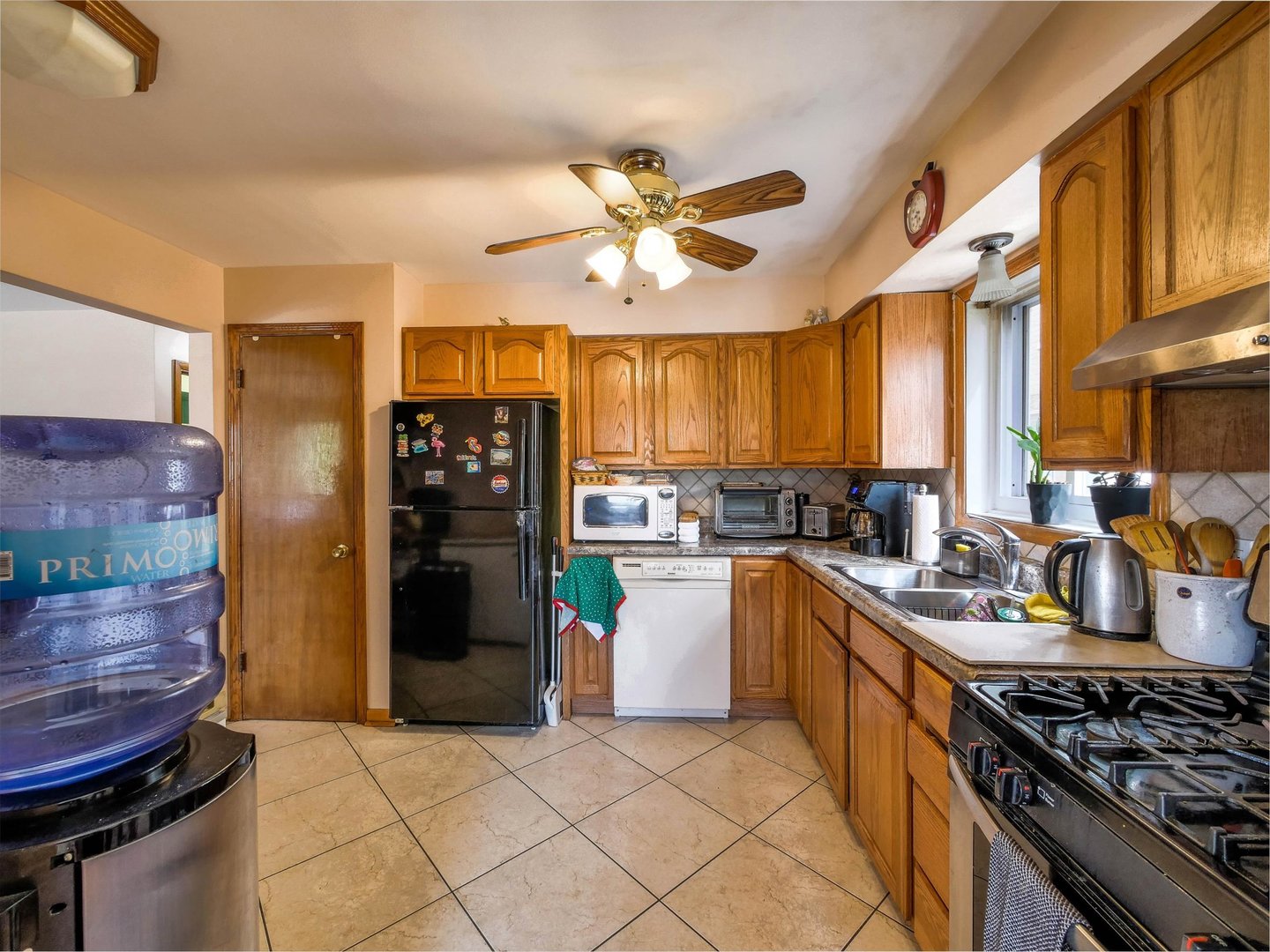 8430 W Oak Avenue Property Photo 11
