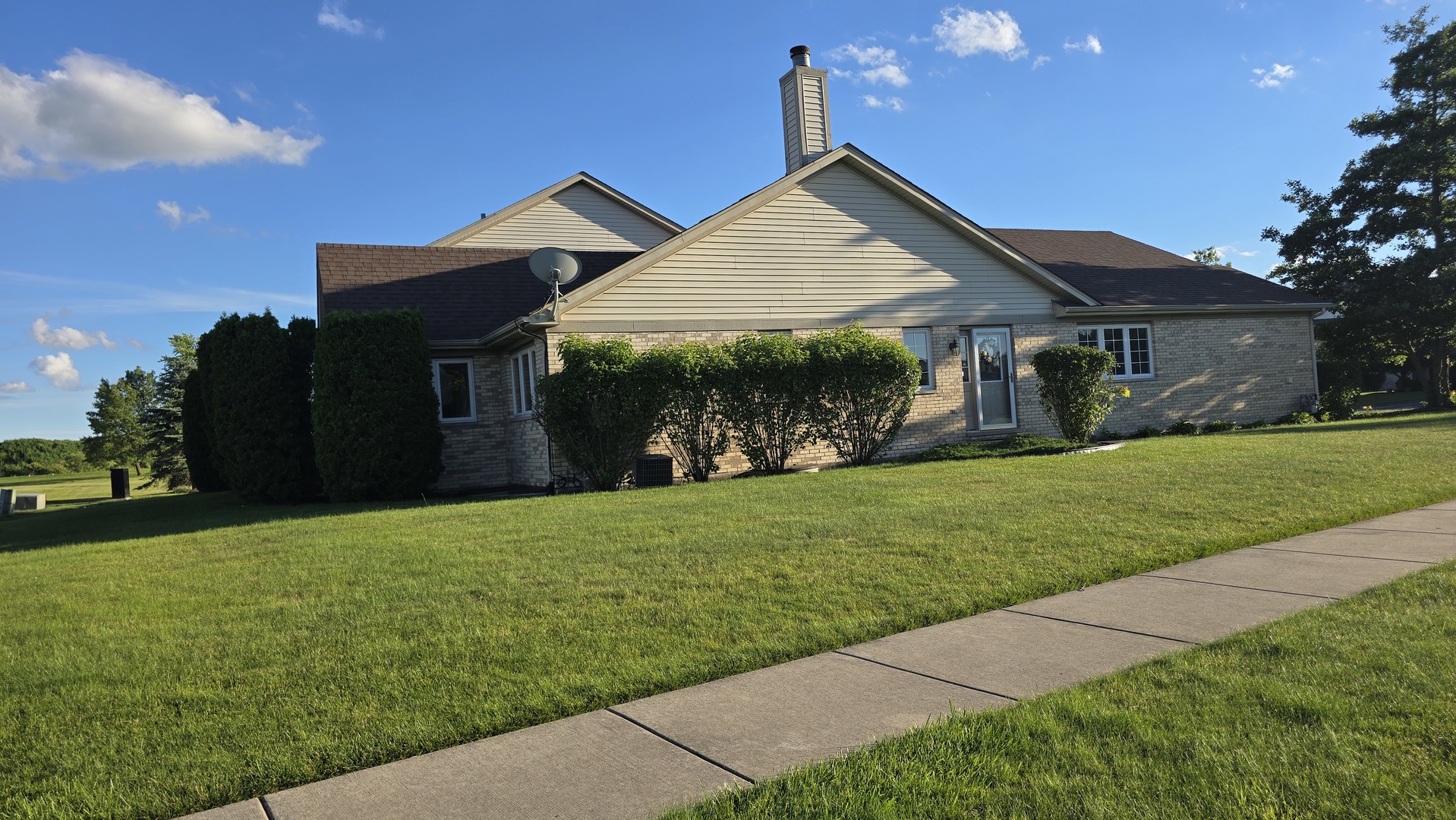 53 Odyssey Drive Property Photo 1