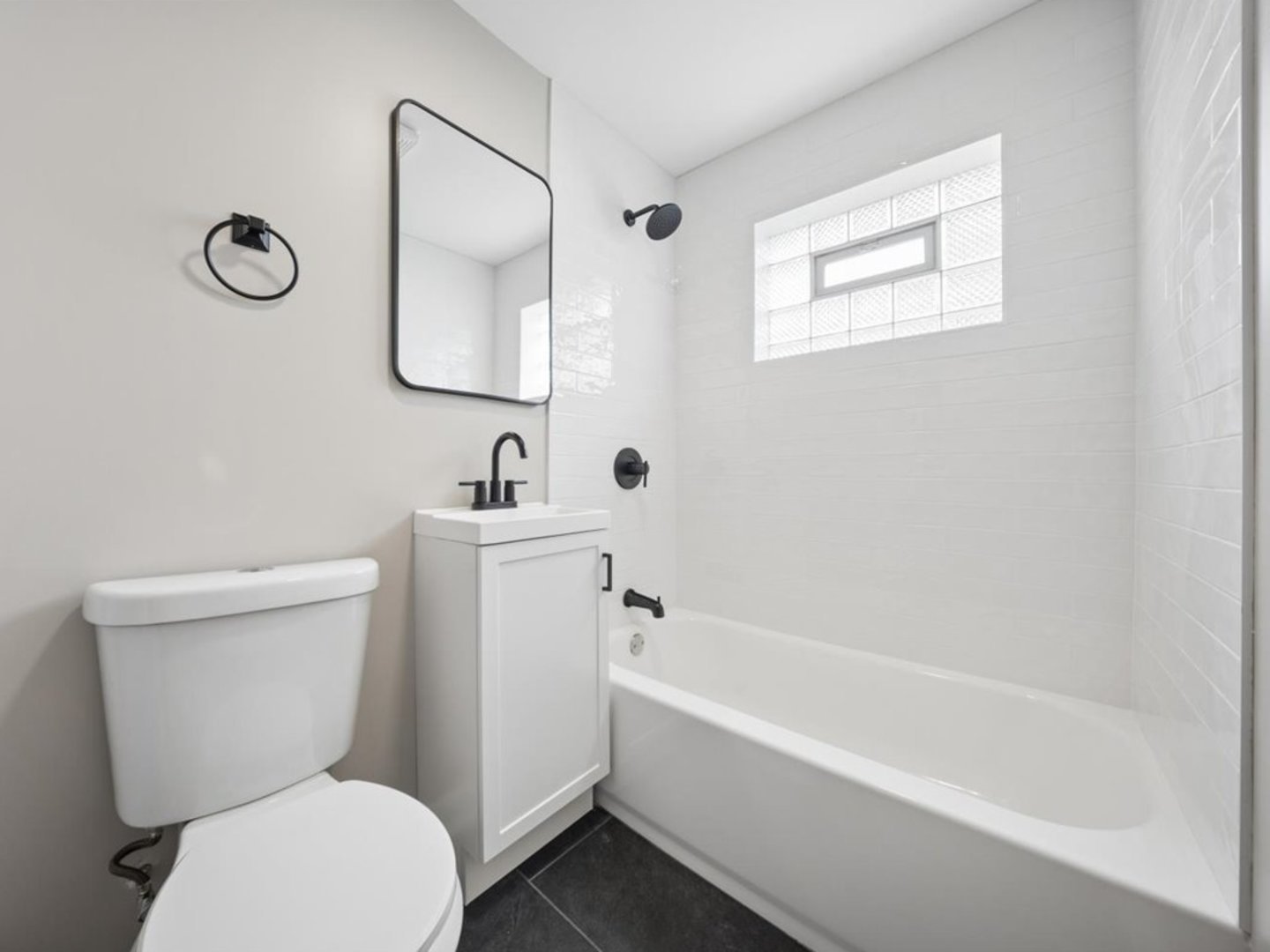 14628 Dante Avenue Property Photo 6