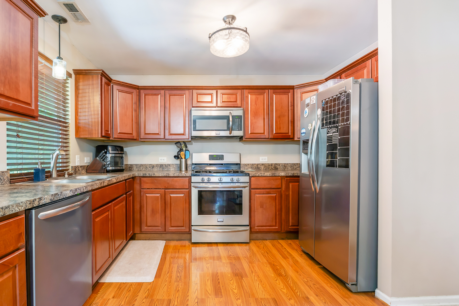 926 S Cedar Road Property Photo 8