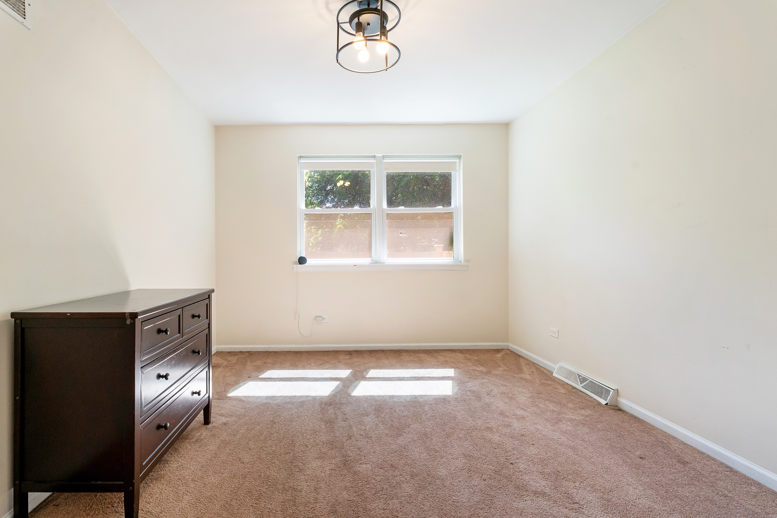 926 S Cedar Road Property Photo 12