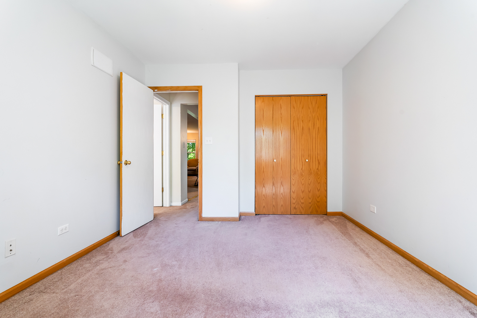 926 S Cedar Road Property Photo 15