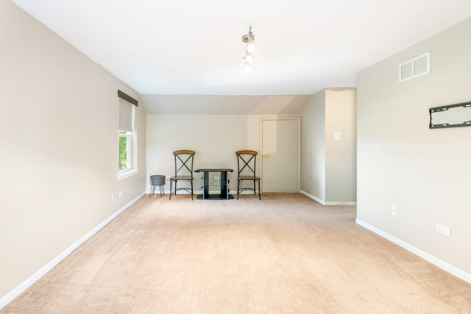 926 S Cedar Road Property Photo 18