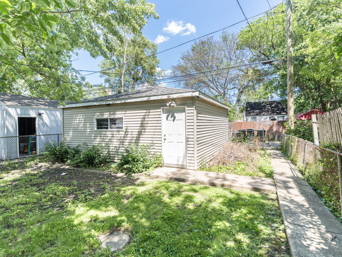 12241 S May Street Property Photo 14
