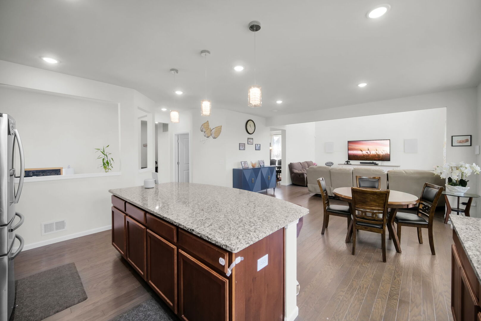 12682789 Property Photo 11