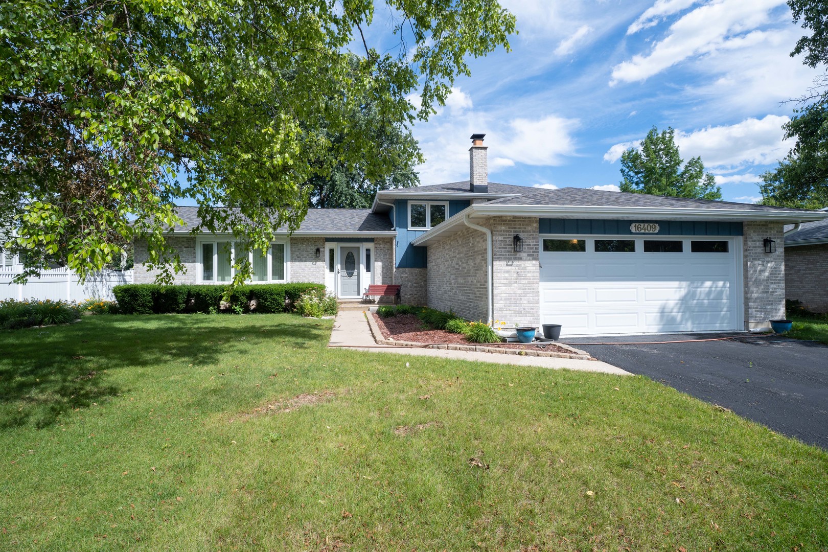 16409 Winding Creek Road Property Photo 1