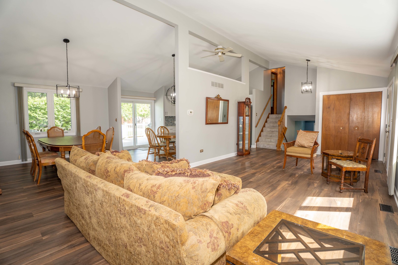 16409 Winding Creek Road Property Photo 3