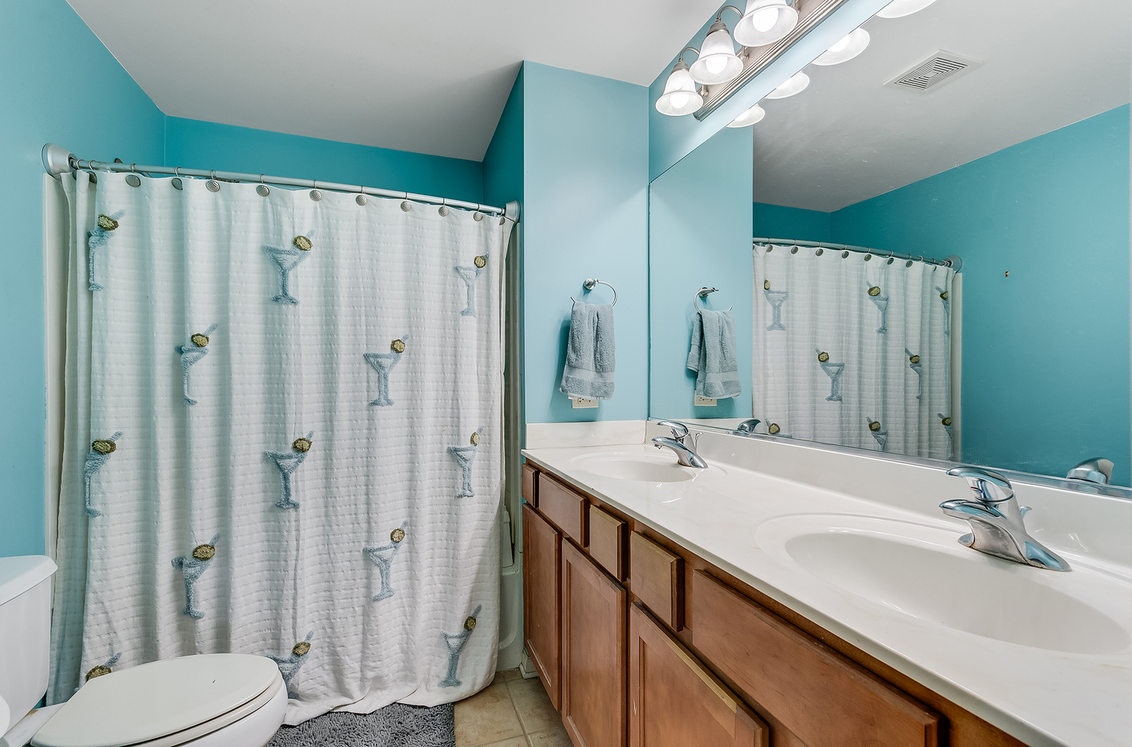 817 Summit Creek Drive Property Photo 12