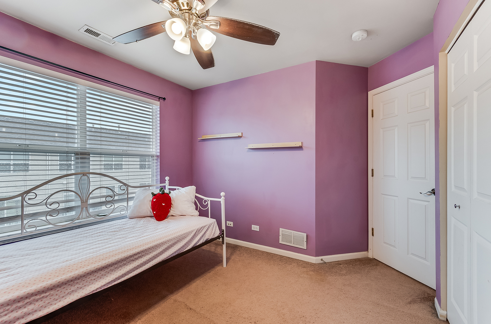817 Summit Creek Drive Property Photo 14