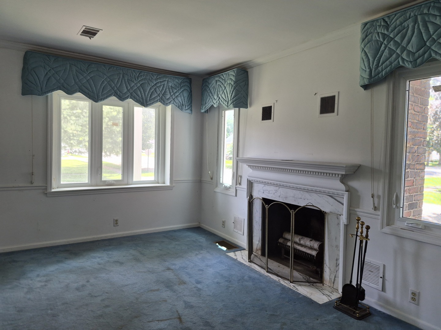 304 N Central Avenue Property Photo 15