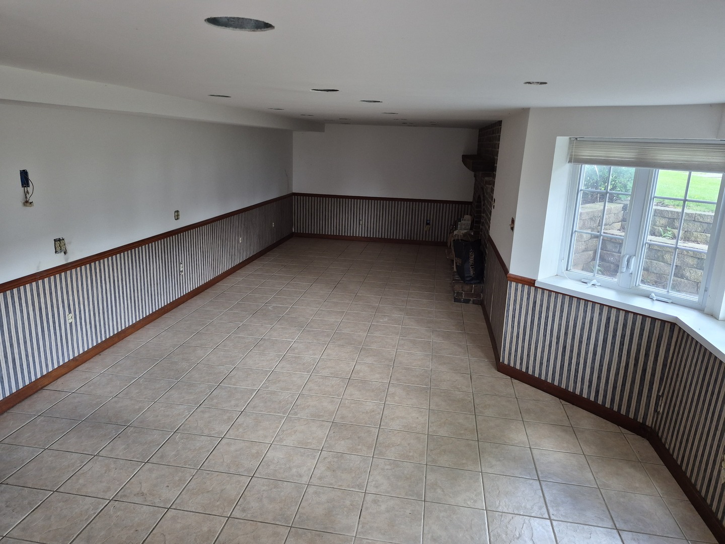 304 N Central Avenue Property Photo 24