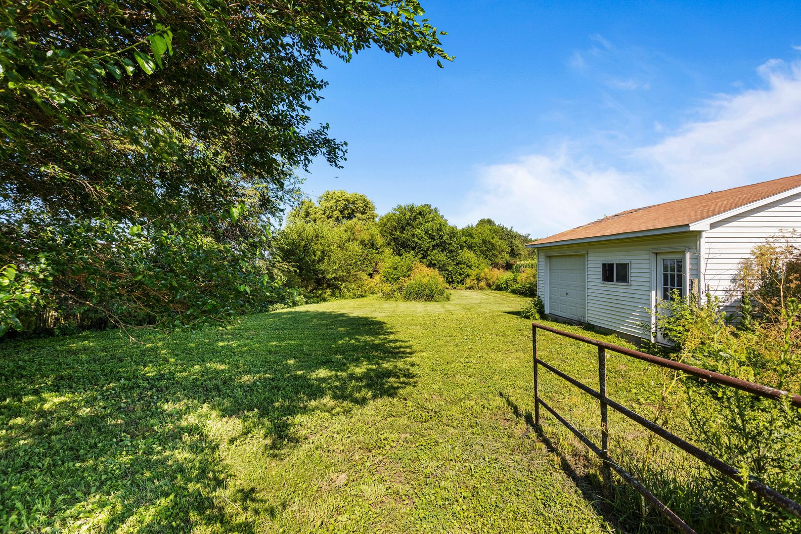3511 N Rising Road Property Photo 8