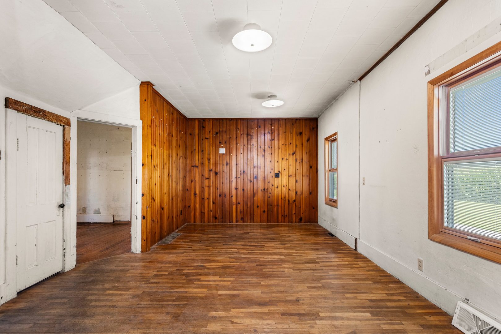 3511 N Rising Road Property Photo 15