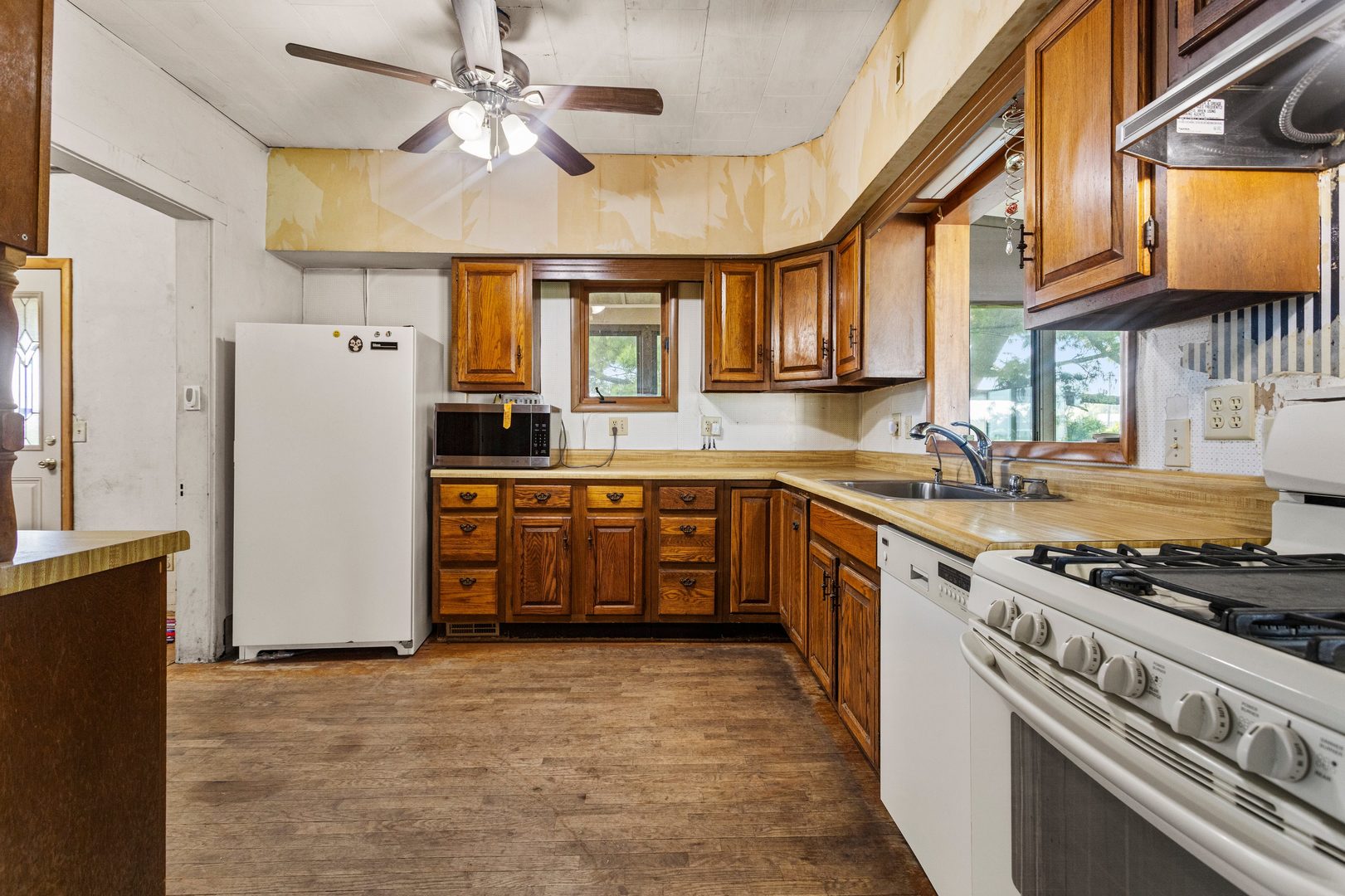 3511 N Rising Road Property Photo 18