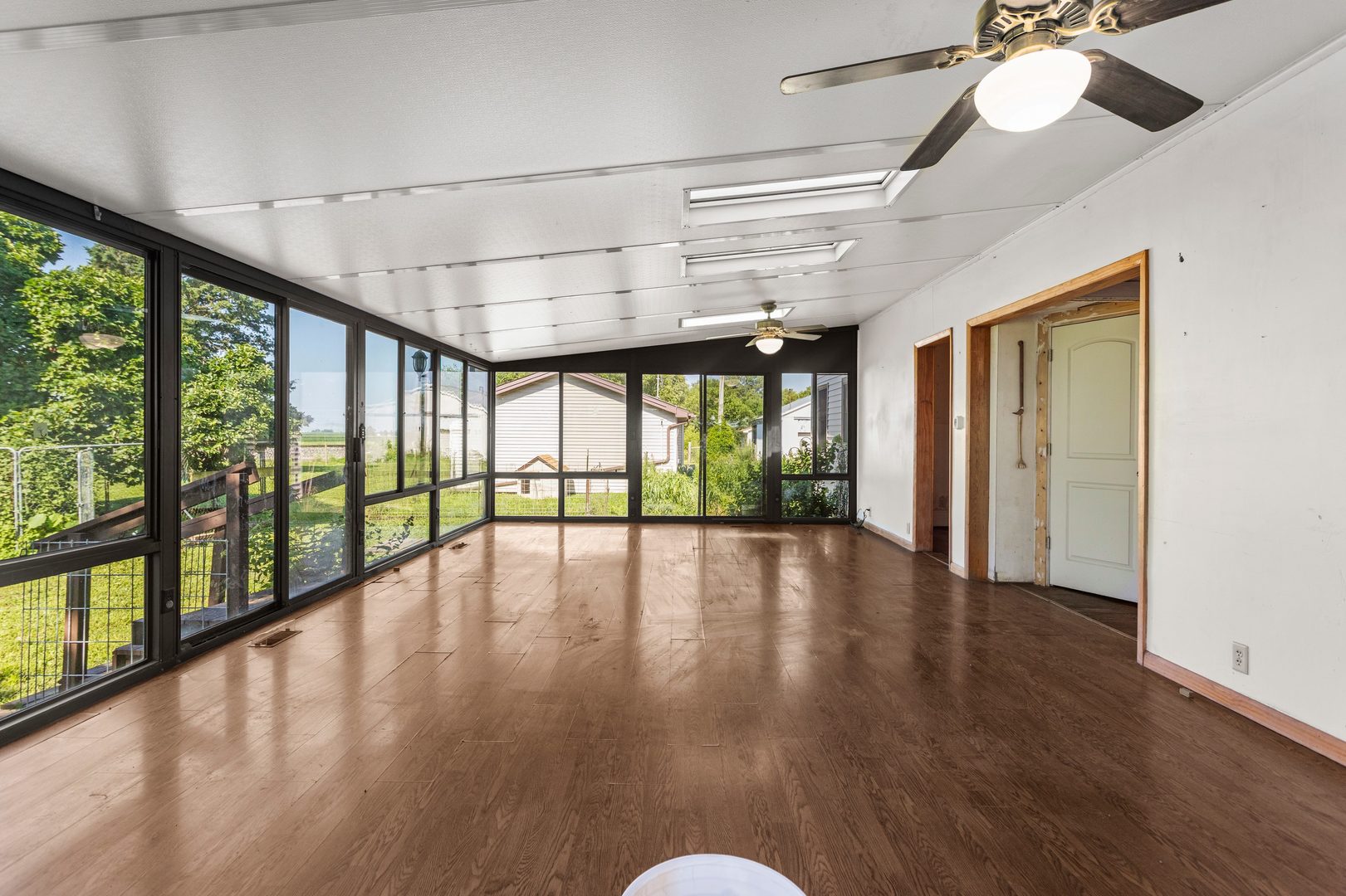 3511 N Rising Road Property Photo 24