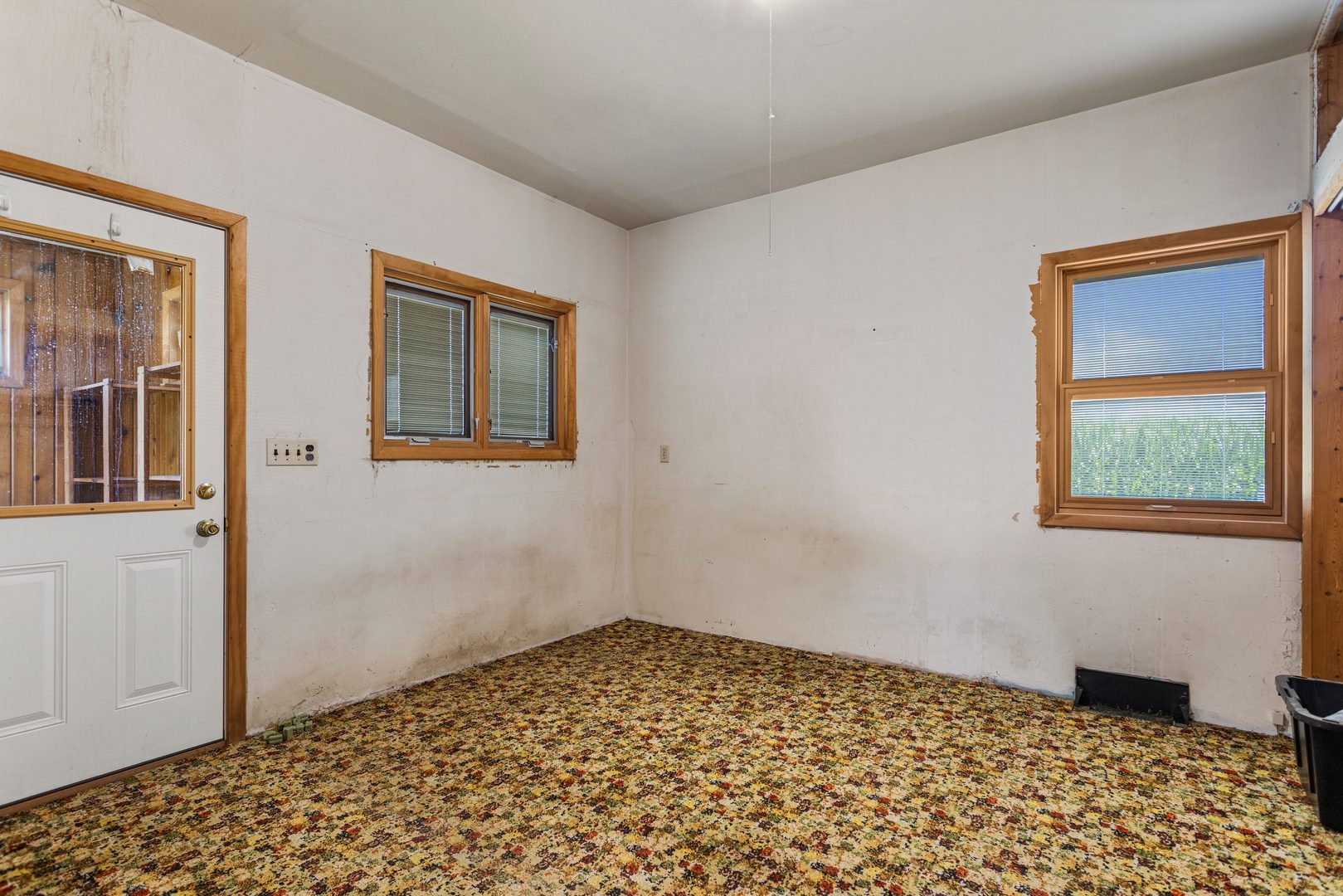 3511 N Rising Road Property Photo 28