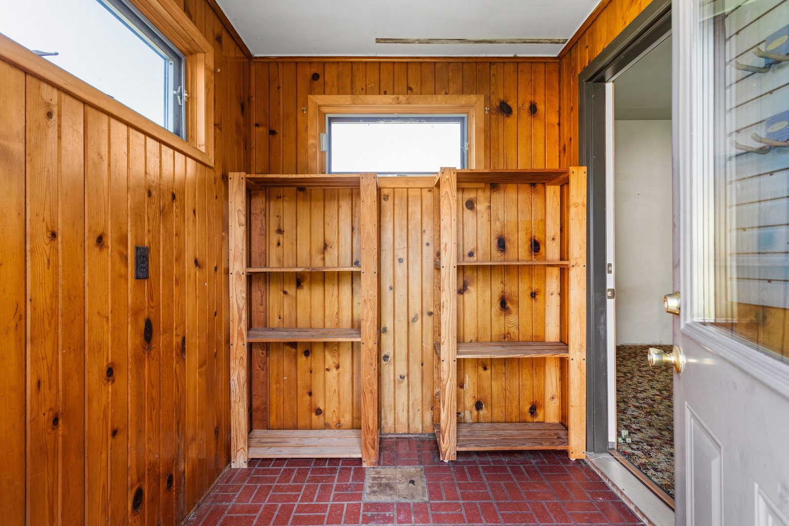 3511 N Rising Road Property Photo 32