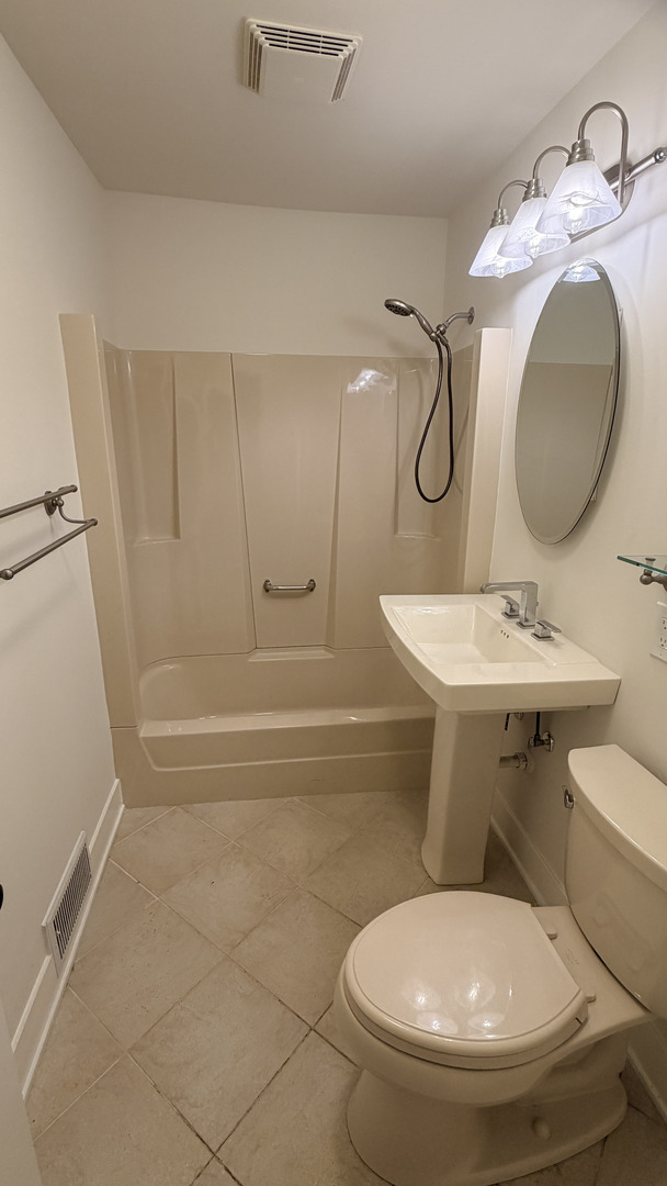 16067 School Street Property Photo 11