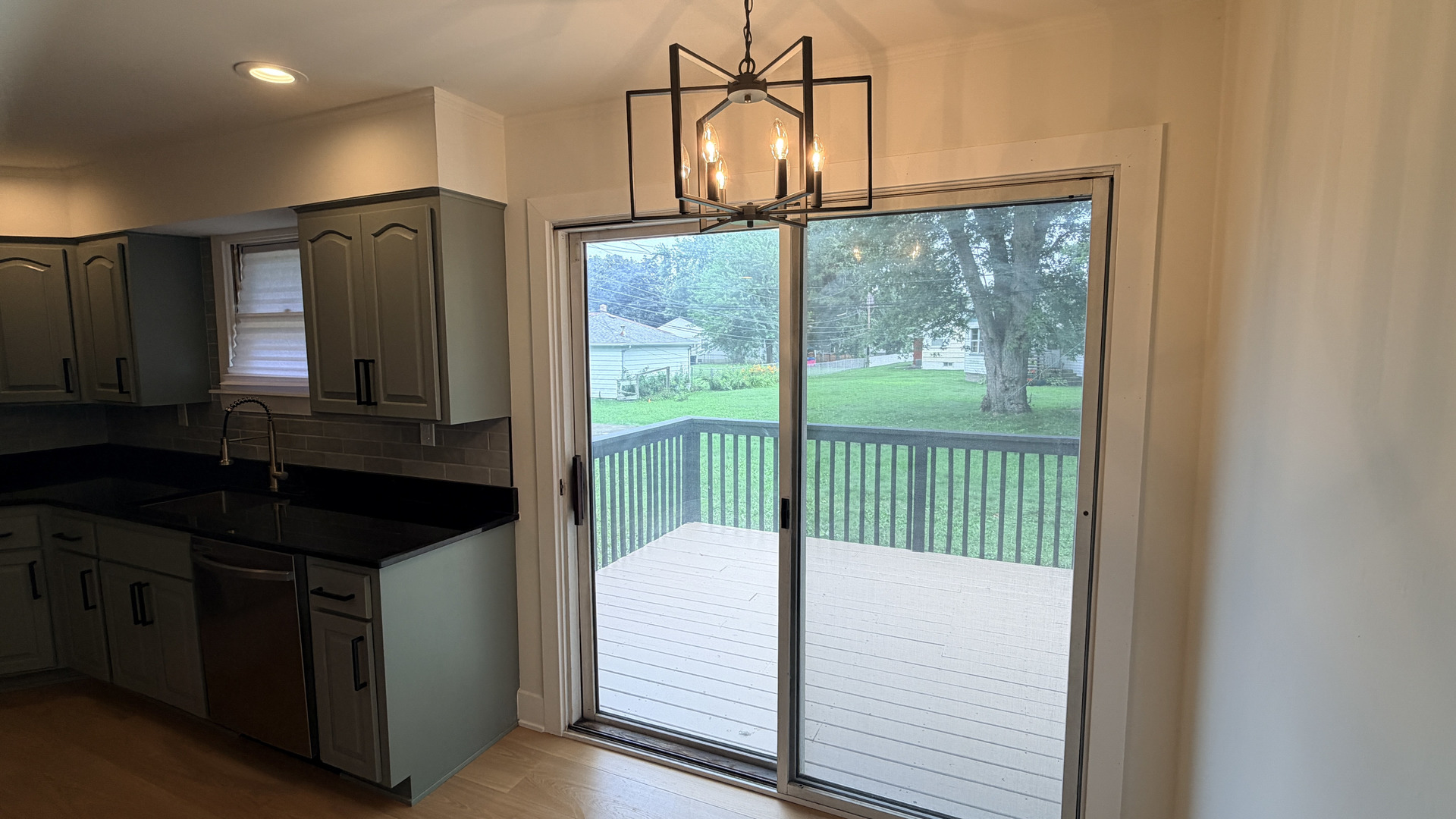 16067 School Street Property Photo 14