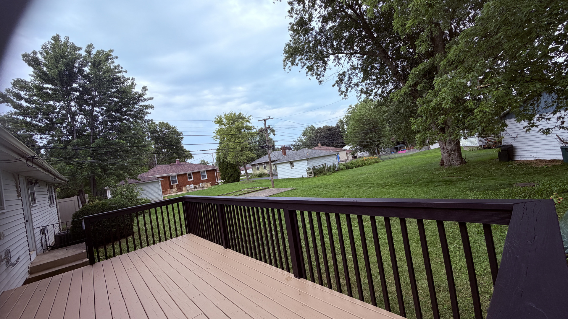16067 School Street Property Photo 16